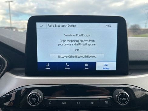 Used 2022 Ford Escape SE w/ Cold Weather Package AWD/4WD image 23