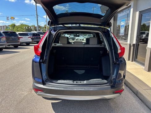 Used 2018 Honda CR-V LX image 4