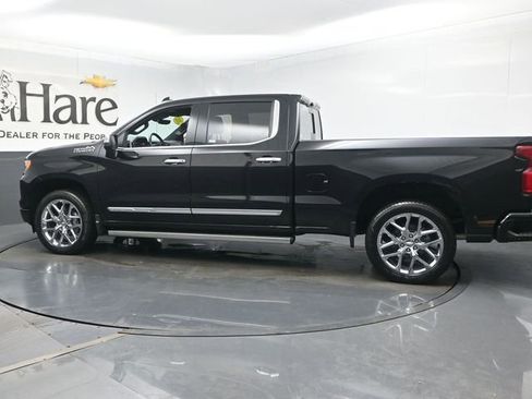 Used 2023 Chevrolet Silverado 1500 High Country w/ High Country Premium Package AWD/4WD image 50