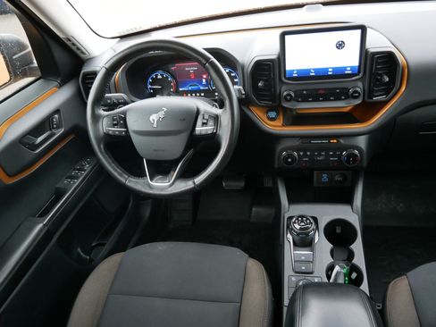 Certified 2022 Ford Bronco Sport Badlands AWD/4WD image 9