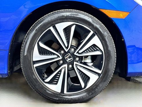 Used 2018 Honda Civic EX-L image 39