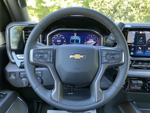New 2026 Chevrolet Silverado 3500 High Country w/ High Country Premium Package AWD/4WD image 19