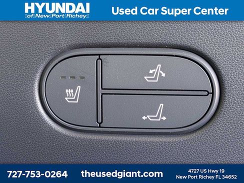 Used 2026 Hyundai Palisade Calligraphy FWD image 17