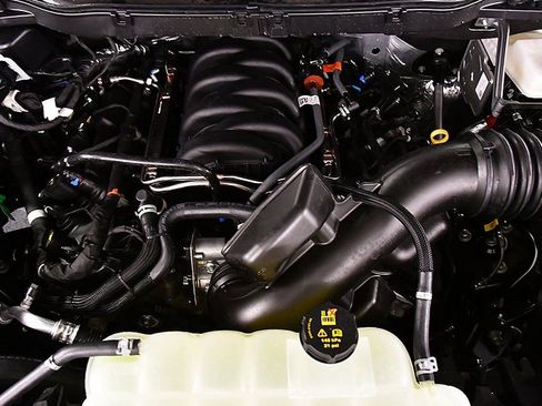 New 2026 Ford F150 XLT w/ Equipment Group 302A MID image 36