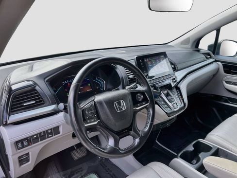 Used 2022 Honda Odyssey Touring image 9