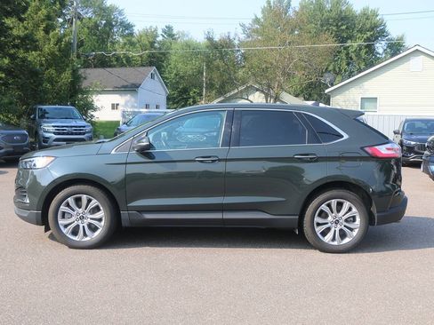 Used 2024 Ford Edge Titanium AWD/4WD image 2
