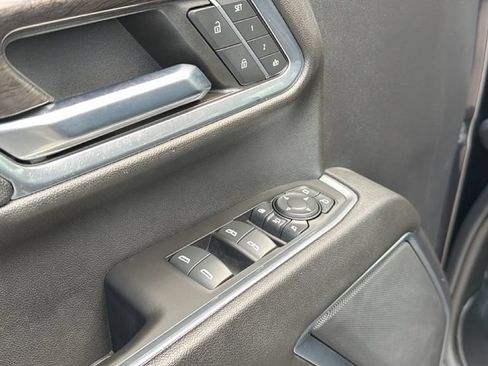 Used 2024 Chevrolet Silverado 2500 LTZ AWD/4WD image 12