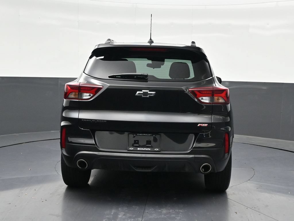 Used 2023 Chevrolet TrailBlazer RS FWD image 4
