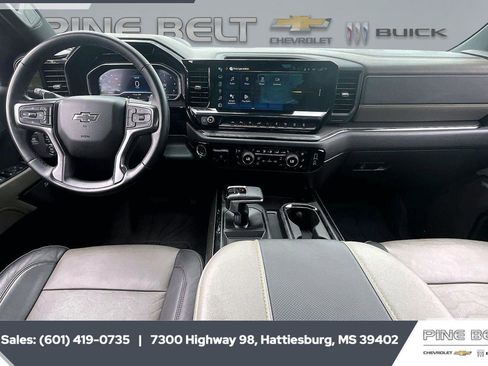 Used 2023 Chevrolet Silverado 1500 ZR2 w/ Technology Package AWD/4WD image 16