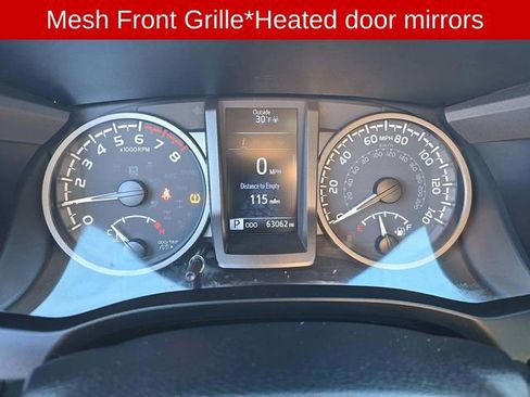 Used 2021 Toyota Tacoma TRD Sport w/ Technology Package image 11