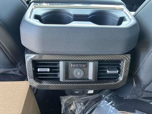 New 2026 Ford F250 Lariat w/ Black Appearance Package AWD/4WD image 5