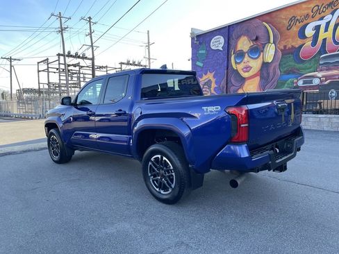 Certified 2024 Toyota Tacoma TRD Sport image 3