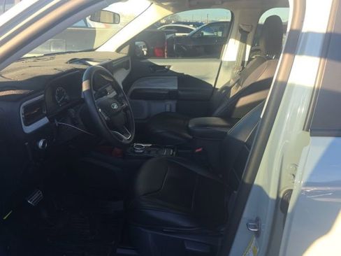 Used 2022 Ford Maverick XLT w/ Equipment Group 300A Standard image 3