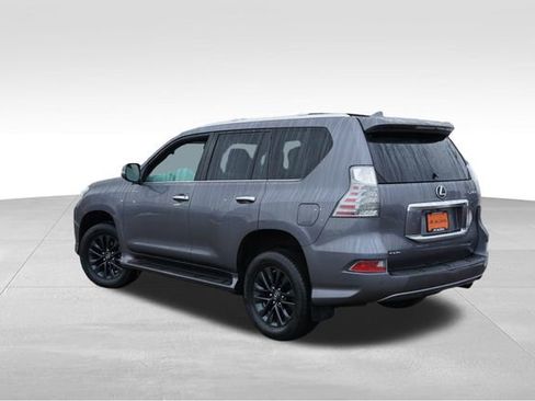 Used 2023 Lexus GX 460 Premium w/ Premium Plus Package image 7