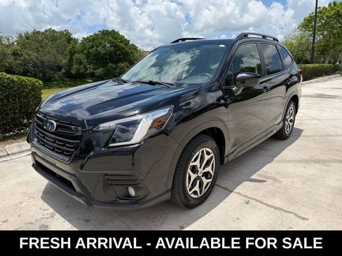 Used 2022 Subaru Forester Premium AWD/4WD image 4