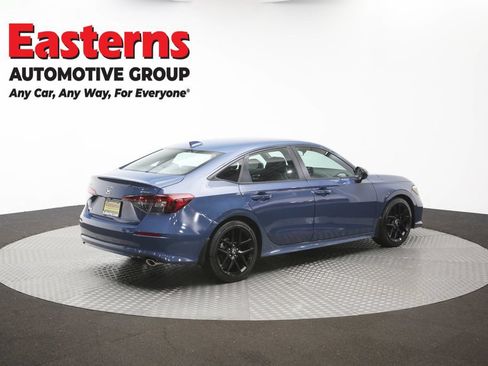 Used 2025 Honda Civic Sport image 40