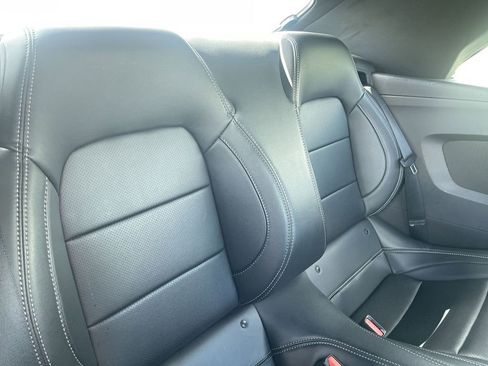 Used 2025 Ford Mustang Premium RWD image 33