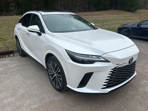 Used 2024 Lexus RX 350 350h Premium Plus w/ Technology Package image 3