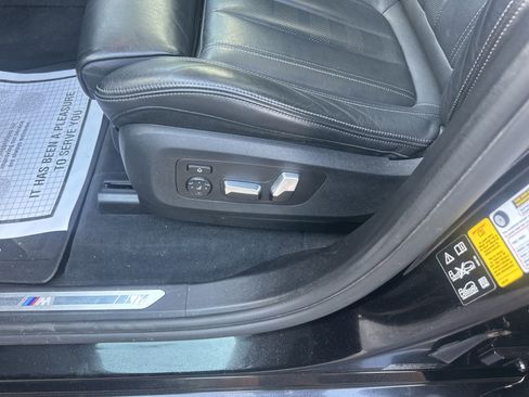 Used 2020 BMW X5 xDrive40i w/ M Sport Package AWD/4WD image 26