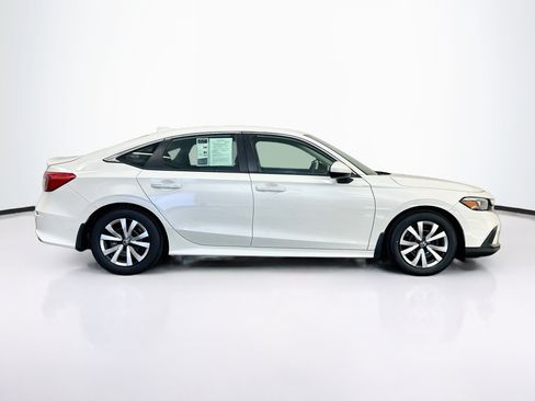 Used 2024 Honda Civic LX image 10