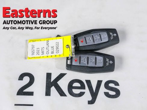 Used 2023 Mitsubishi Outlander SEL image 24