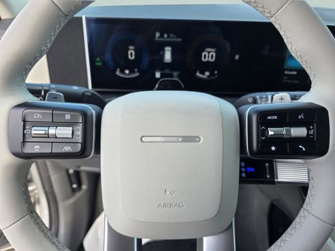 Used 2026 Hyundai Santa Fe SEL image 21