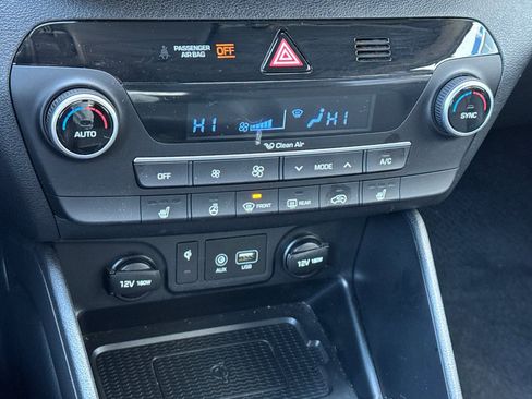 Used 2021 Hyundai Tucson Limited image 23