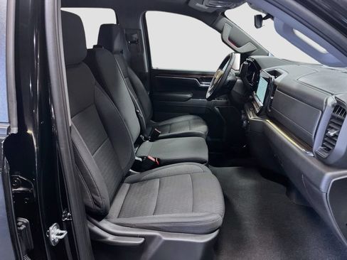 Used 2025 Chevrolet Silverado 1500 LT AWD/4WD image 28