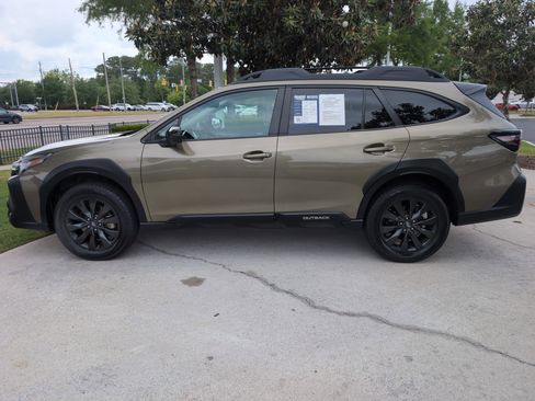 Used 2024 Subaru Outback Onyx Edition AWD/4WD image 7