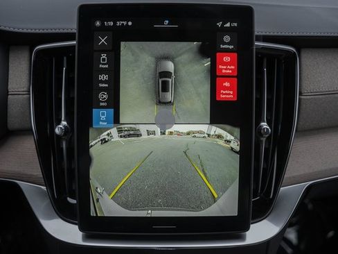 New 2026 Volvo XC90 B6 Ultra w/ Lounge Package image 40