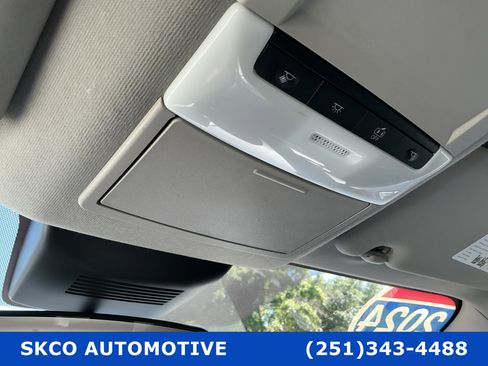 Used 2024 Nissan Sentra SV FWD image 26