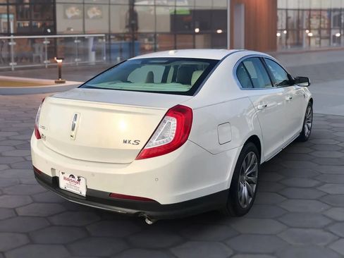 Used 2013 Lincoln MKS Sedan 4D image 9