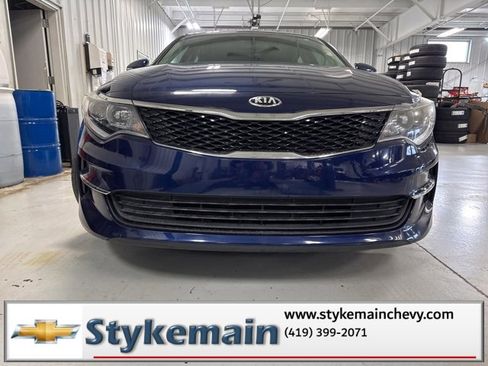 Used 2018 Kia Optima LX w/ 17" Alloy Wheels Package image 22