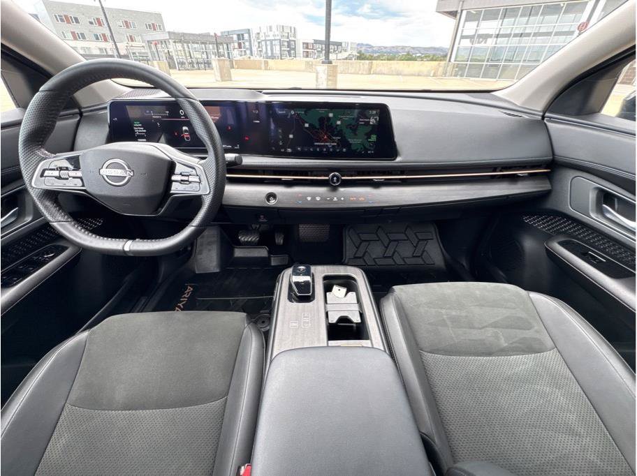 Used 2024 Nissan Ariya AWD image 15