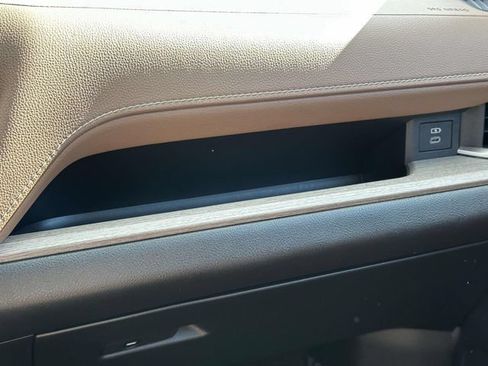 Used 2024 Toyota Grand Highlander AWD image 44