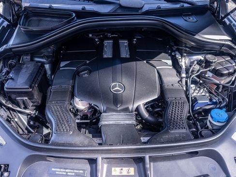 Used 2019 Mercedes-Benz GLS 450 4MATIC w/ Premium 1 Package image 16