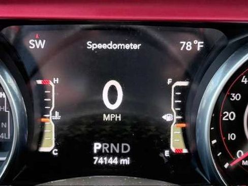 Used 2021 Jeep Wrangler Unlimited Rubicon AWD/4WD image 39