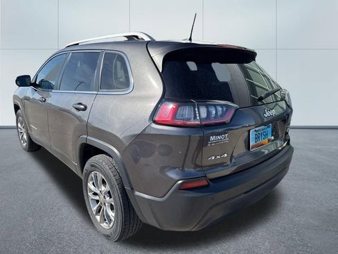 Used 2019 Jeep Cherokee Latitude Plus image 3