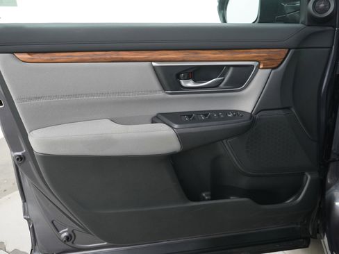Used 2018 Honda CR-V EX image 19