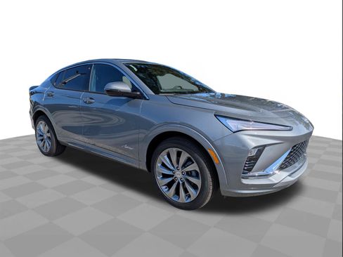 New 2026 Buick Envista Avenir FWD image 2