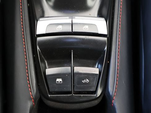 Used 2018 Ferrari 488 Spider RWD image 29