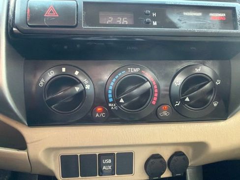 Used 2013 Toyota Tacoma PreRunner w/ SR5 Pkg RWD image 23