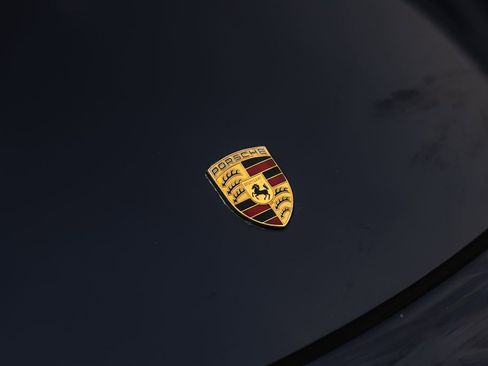 Used 2001 Porsche 911 Carrera 4 AWD/4WD image 5