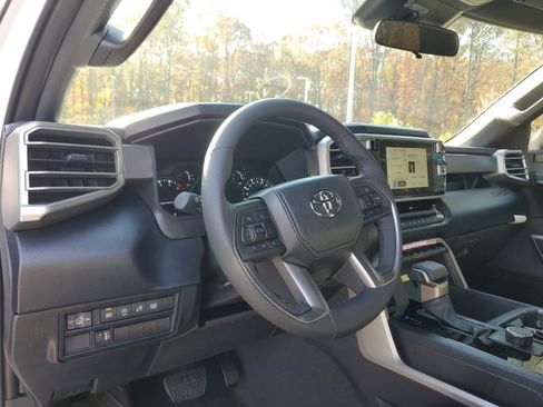 New 2025 Toyota Tundra SR5 image 17