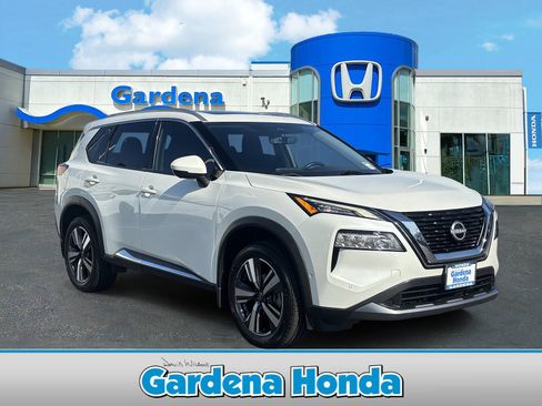 Used 2023 Nissan Rogue SL w/ SL Premium Package FWD image 1