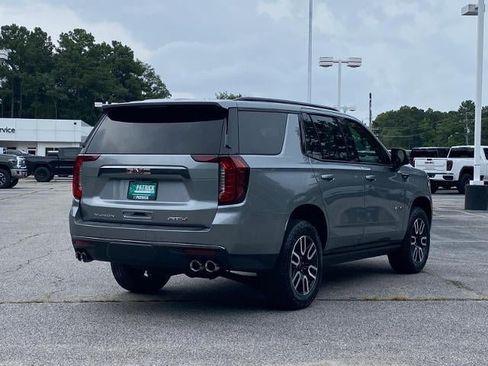 Used 2024 GMC Yukon AT4 w/ AT4 Premium Package AWD/4WD image 3