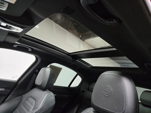 Used 2022 Alfa Romeo Stelvio Quadrifoglio w/ Active Assist Plus Package image 9