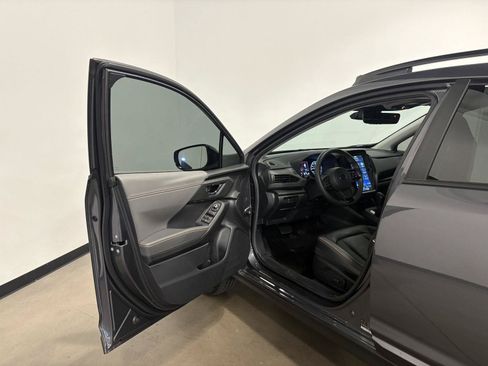 Used 2024 Subaru Crosstrek 2.5i Limited w/ Popular Package #4A AWD/4WD image 9