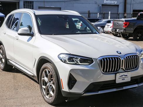 Used 2022 BMW X3 sDrive30i w/ Premium Package 2 image 3
