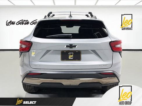 Used 2025 Chevrolet Trax ACTIV w/ Driver Confidence Package FWD image 6